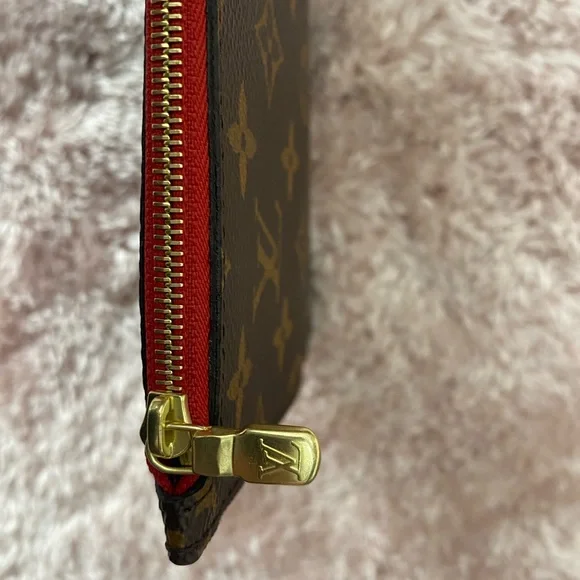 Authentic Louis Vuitton neverfull GM monogram pouch wristlet NEW - Picture 4 of 10